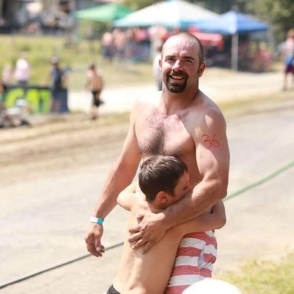 Meet your Posher, Lacie - Picture 1 of 1